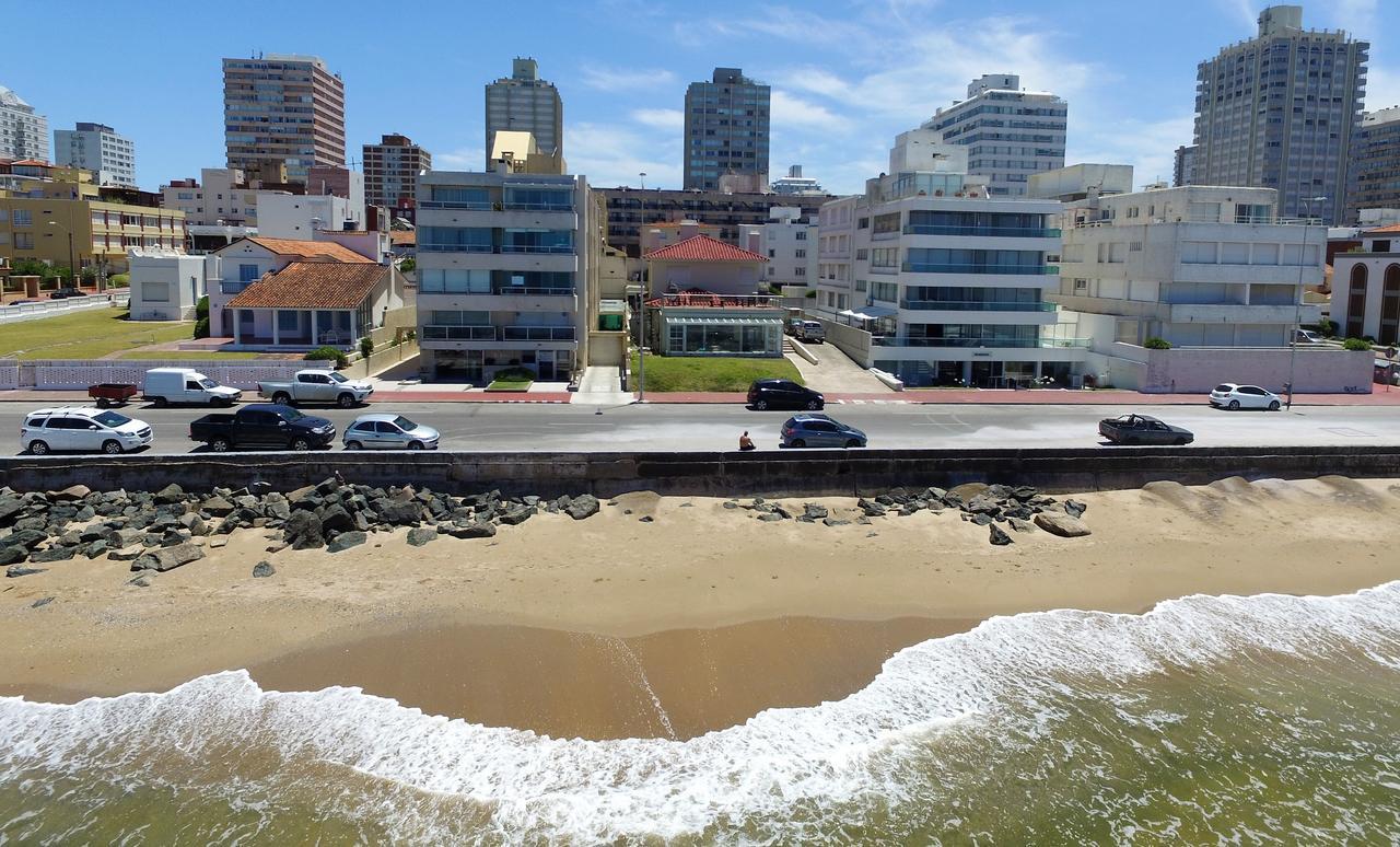 Casa Alevines Hostel & Suites Punta del Este Exterior photo